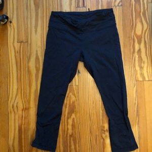 Lululemon crop running leggings